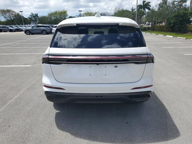 new 2024 Lincoln Nautilus car, priced at $54,060