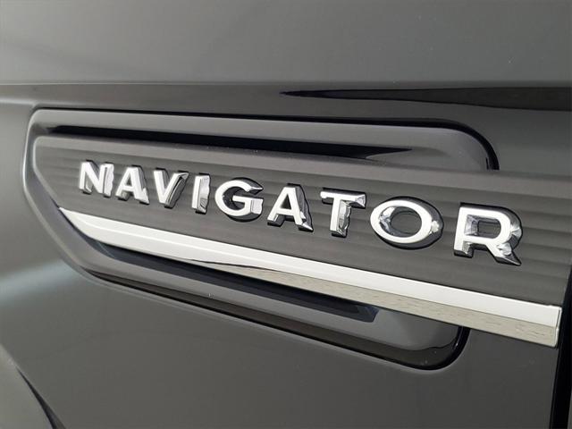 new 2024 Lincoln Navigator car, priced at $101,585