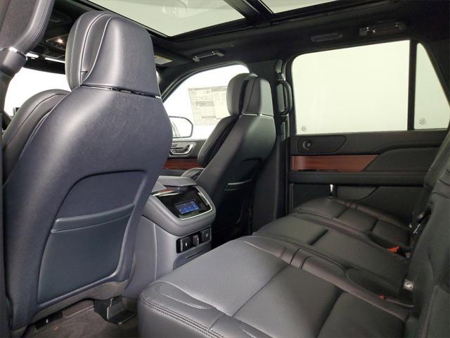 new 2024 Lincoln Navigator car, priced at $97,690