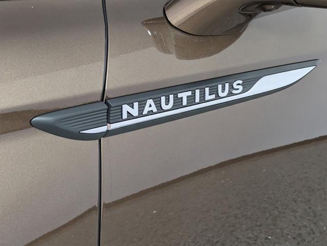 new 2022 Lincoln Nautilus car, priced at $57,330