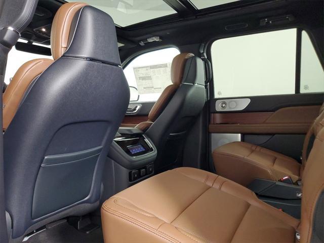 new 2024 Lincoln Navigator car, priced at $110,370