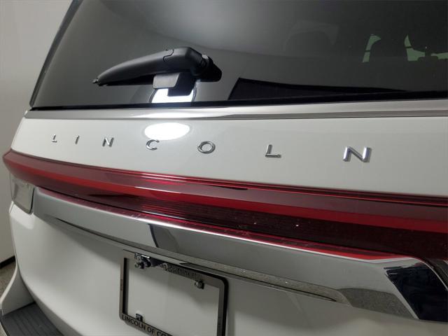 new 2024 Lincoln Navigator car, priced at $106,900