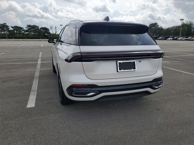 new 2024 Lincoln Nautilus car, priced at $67,700