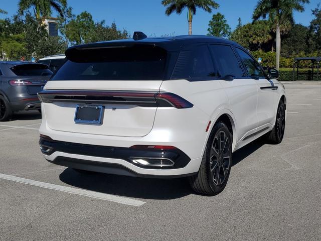 new 2025 Lincoln Nautilus car, priced at $65,105