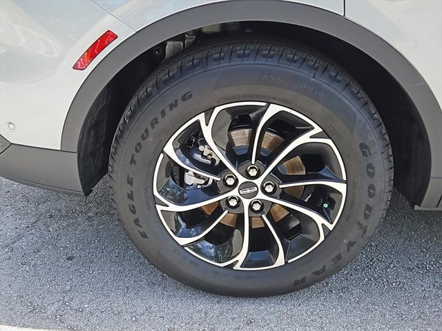 new 2024 Lincoln Nautilus car, priced at $56,285