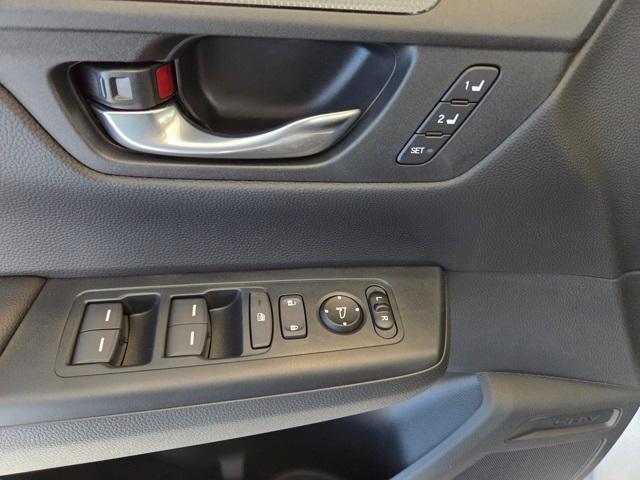 new 2026 Honda CR-V Hybrid car, priced at $41,675