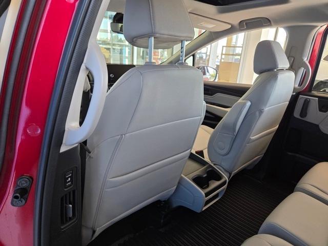 new 2026 Honda Odyssey car, priced at $45,110