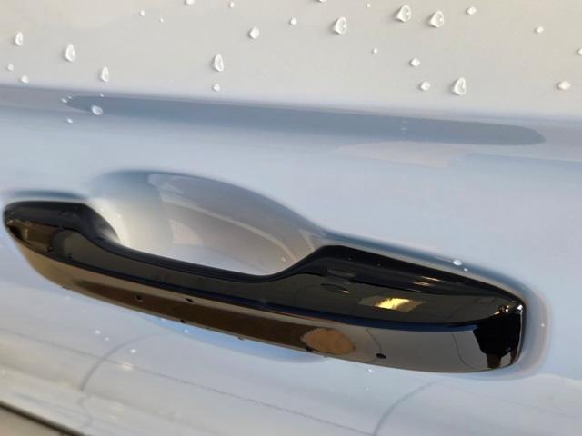 new 2026 Honda CR-V Hybrid car, priced at $40,650