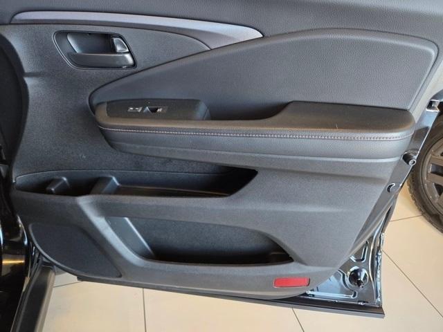 used 2023 Honda Passport car, priced at $32,222