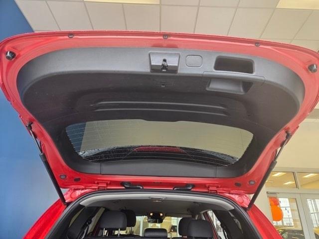 used 2022 Hyundai Santa Fe car, priced at $20,999