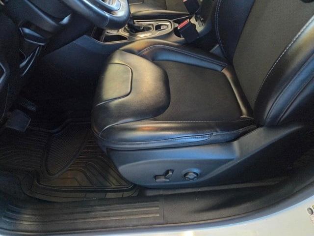 used 2021 Jeep Cherokee car, priced at $19,897