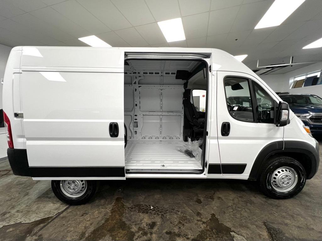 new 2024 Ram ProMaster 1500 car, priced at $46,115