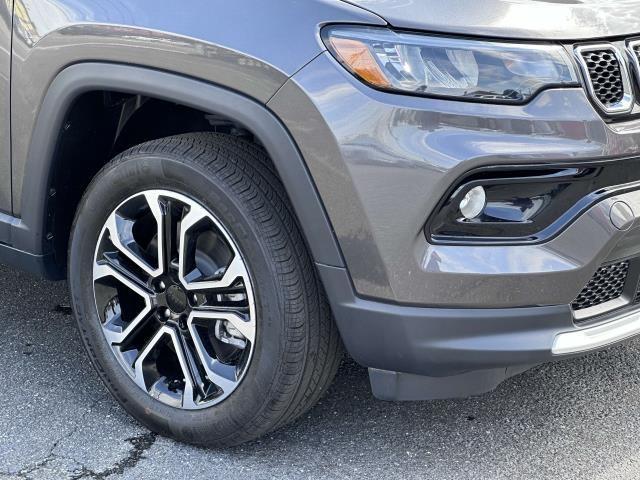 new 2023 Jeep Compass car, priced at $29,950