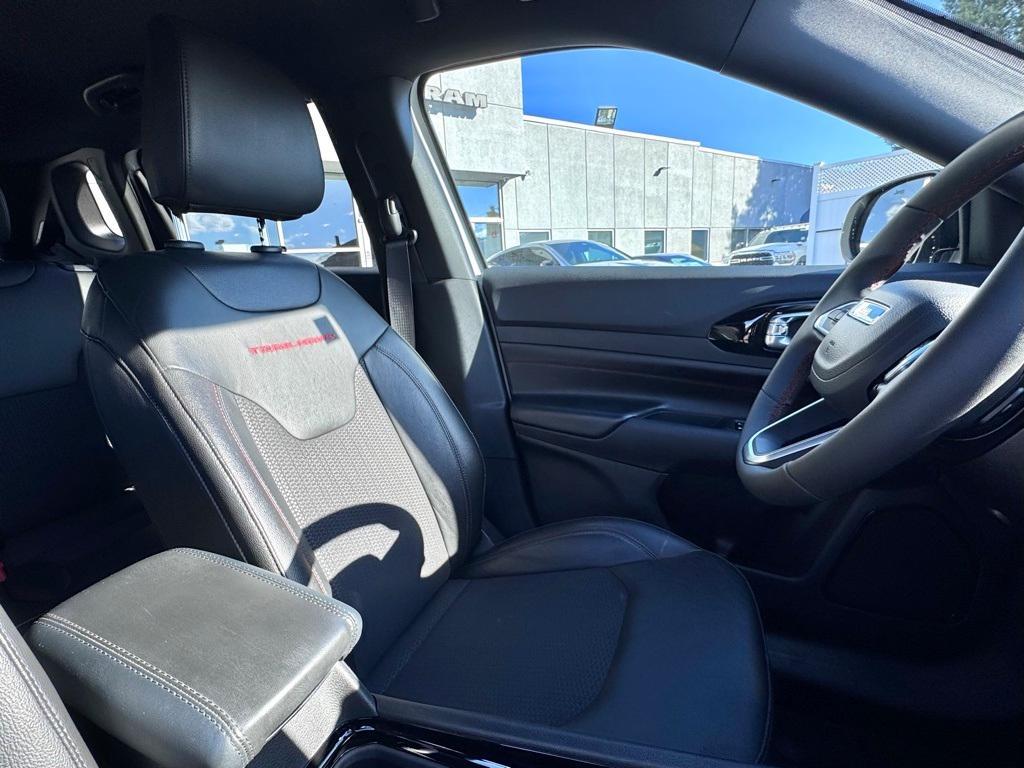 used 2025 Jeep Compass car, priced at $23,750