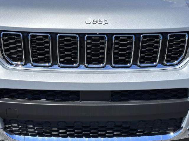 new 2024 Jeep Grand Cherokee L car, priced at $39,495