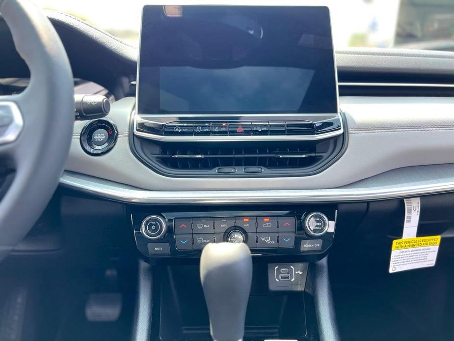 new 2024 Jeep Compass car, priced at $26,450