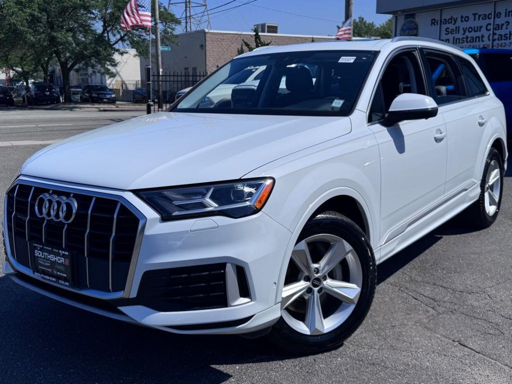 used 2022 Audi Q7 car, priced at $34,850