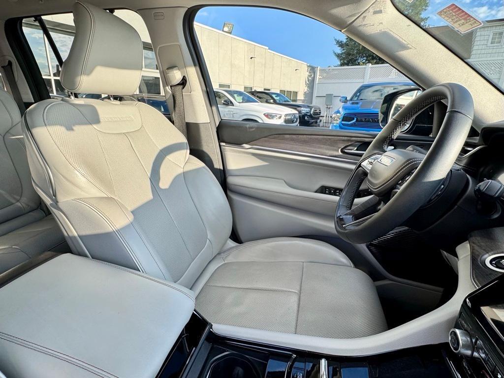 used 2022 Jeep Grand Cherokee car, priced at $32,926