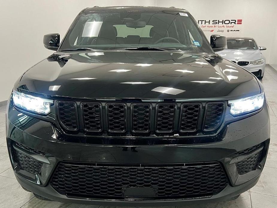 used 2024 Jeep Grand Cherokee car, priced at $38,850