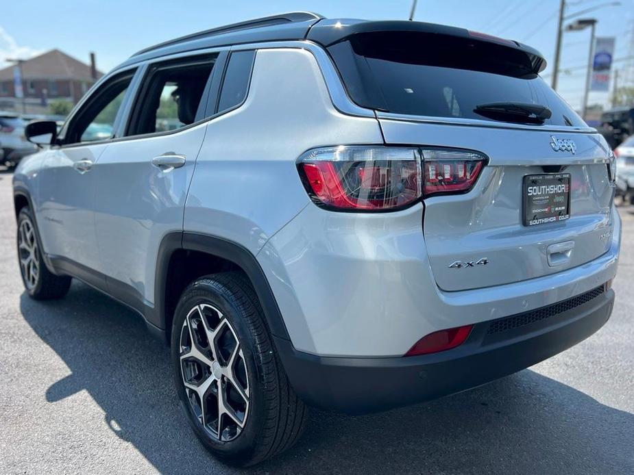 new 2024 Jeep Compass car, priced at $27,450