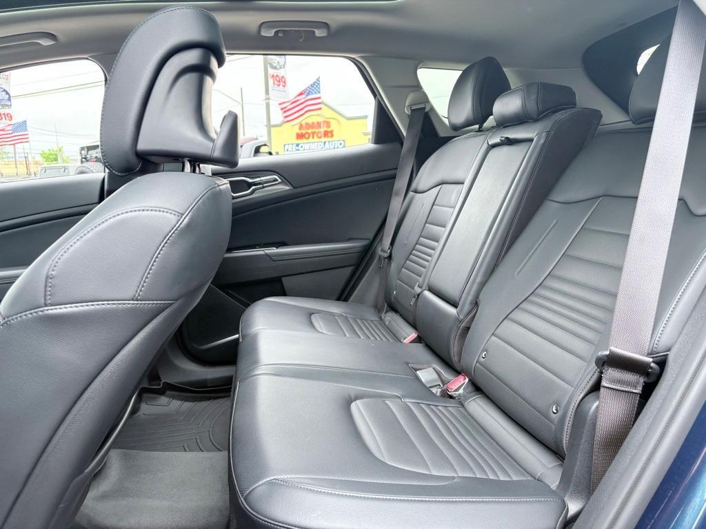 used 2023 Kia Sportage Hybrid car, priced at $25,850