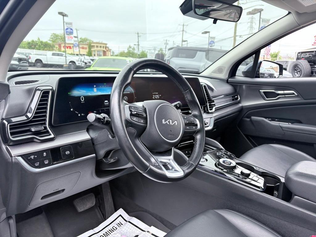 used 2023 Kia Sportage Hybrid car, priced at $25,850