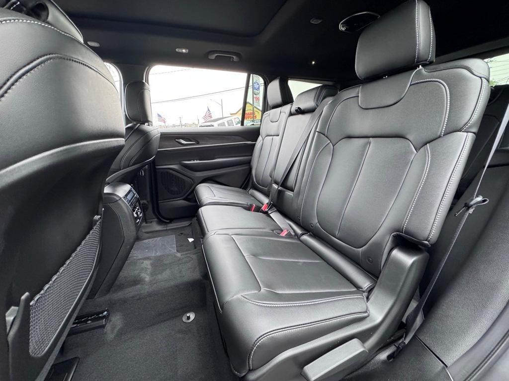 new 2025 Jeep Grand Cherokee L car, priced at $46,950