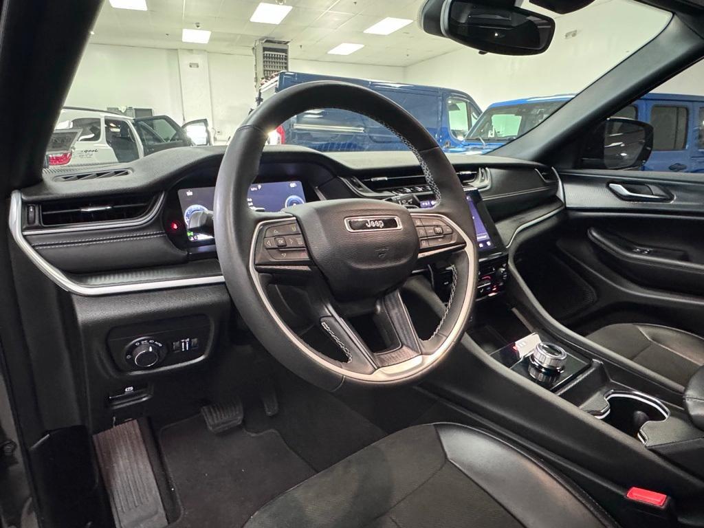 used 2024 Jeep Grand Cherokee L car, priced at $23,850
