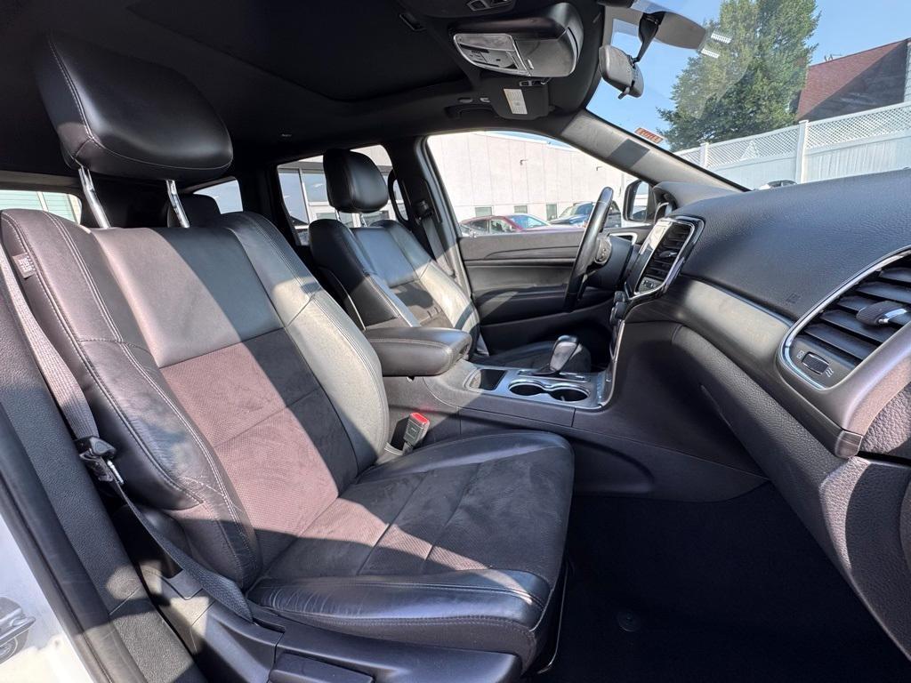 used 2021 Jeep Grand Cherokee car, priced at $23,850