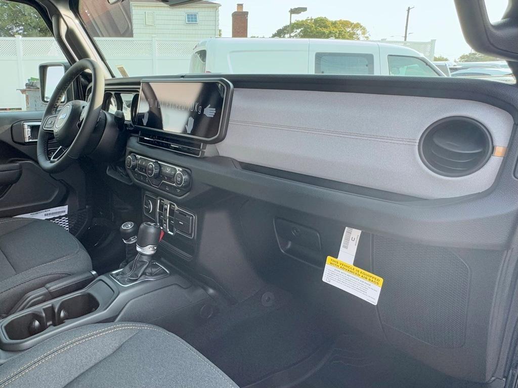 new 2025 Jeep Wrangler car, priced at $49,965