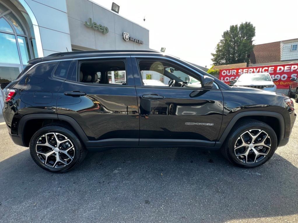 new 2024 Jeep Compass car, priced at $26,450