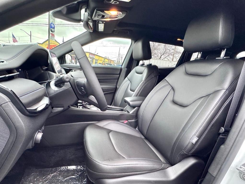 new 2025 Jeep Compass car