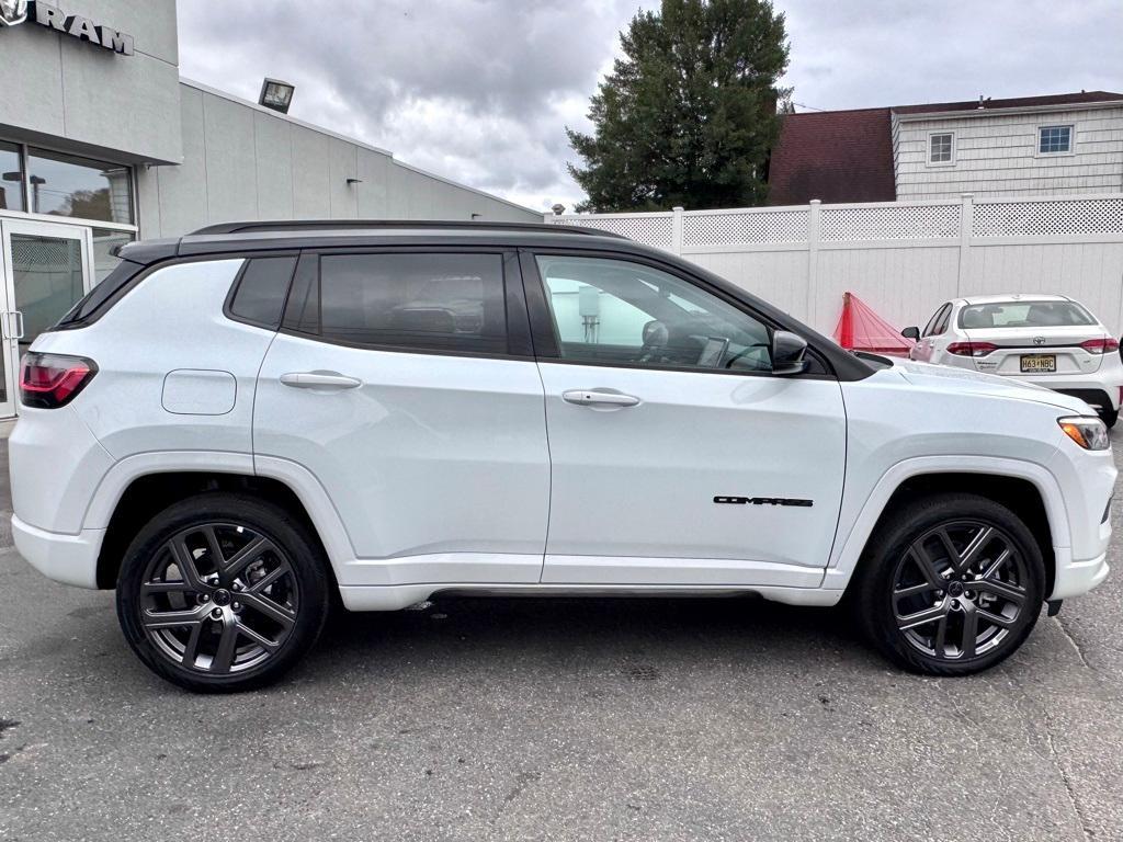 new 2025 Jeep Compass car