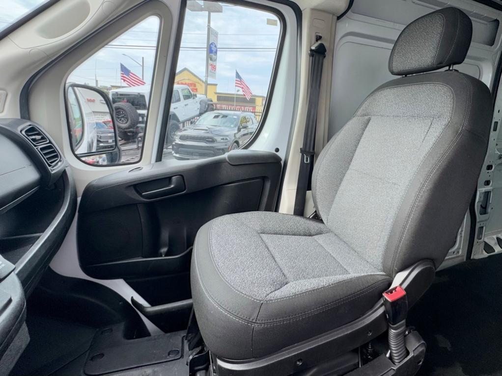 used 2022 Ram ProMaster 2500 car, priced at $27,140
