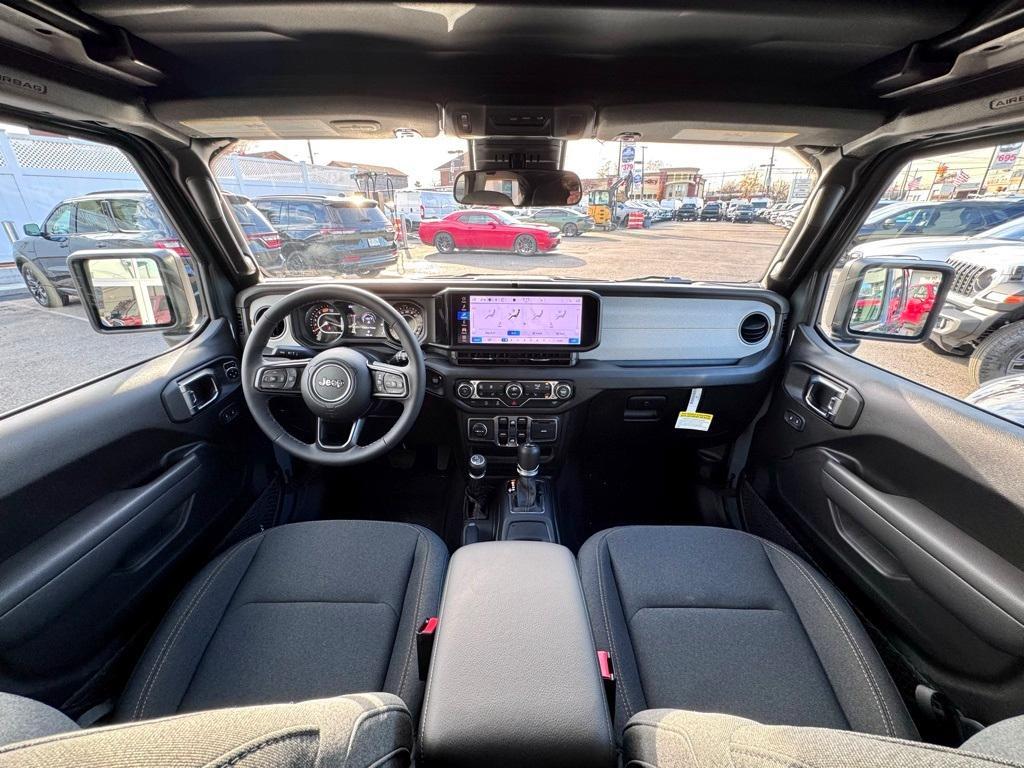 new 2025 Jeep Wrangler car