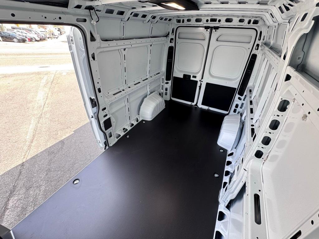 new 2024 Ram ProMaster 2500 car, priced at $44,950