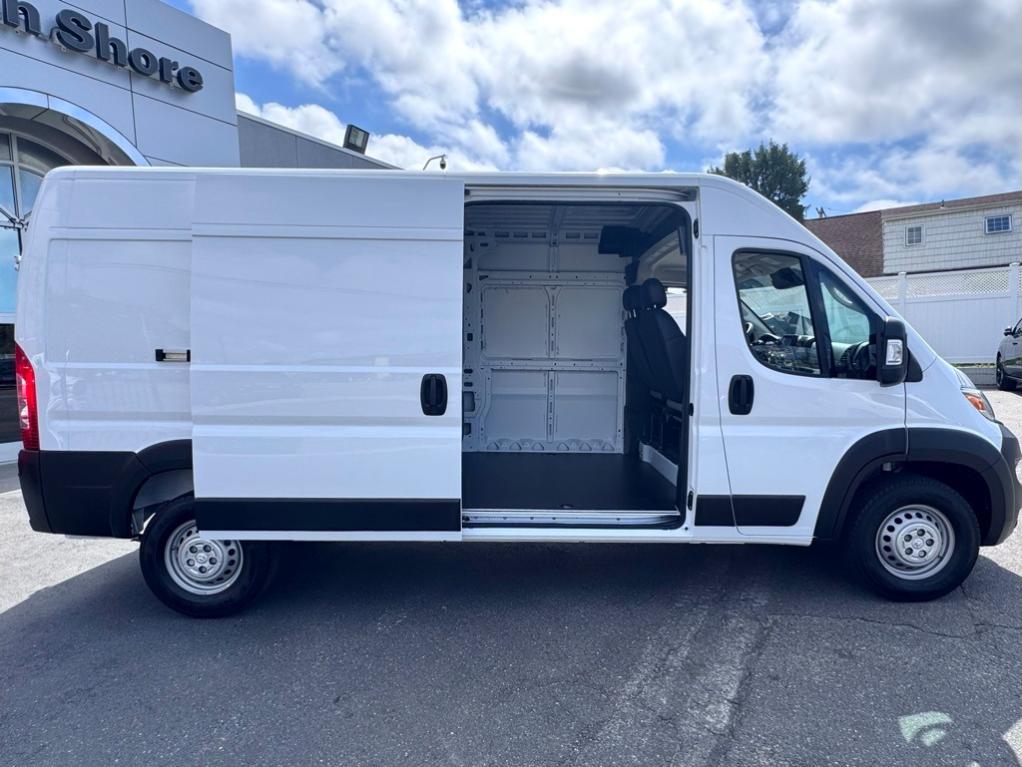 new 2024 Ram ProMaster 2500 car, priced at $44,950
