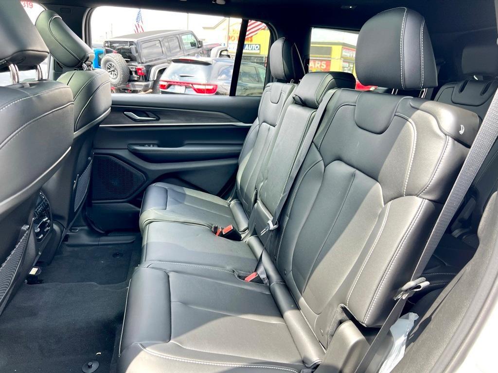 new 2025 Jeep Grand Cherokee L car, priced at $49,442