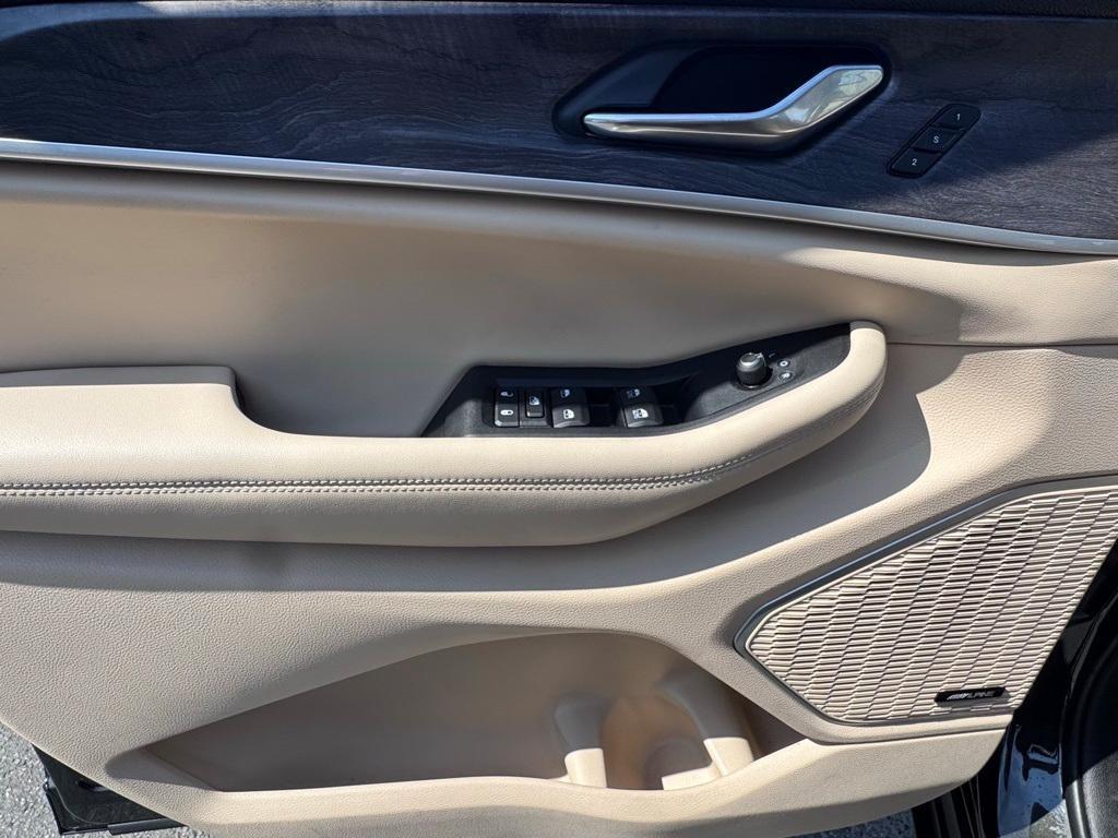 used 2022 Jeep Grand Cherokee L car, priced at $30,850