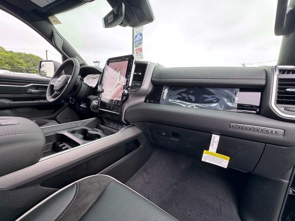 new 2025 Ram 1500 car, priced at $65,226