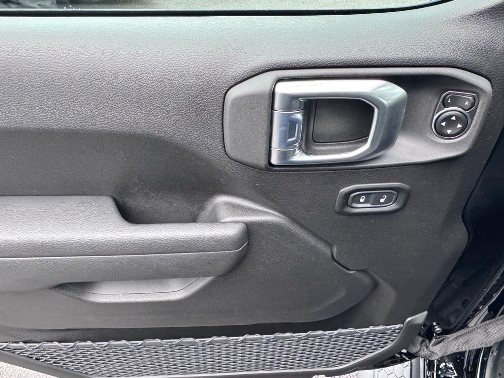 new 2026 Jeep Wrangler car, priced at $49,900