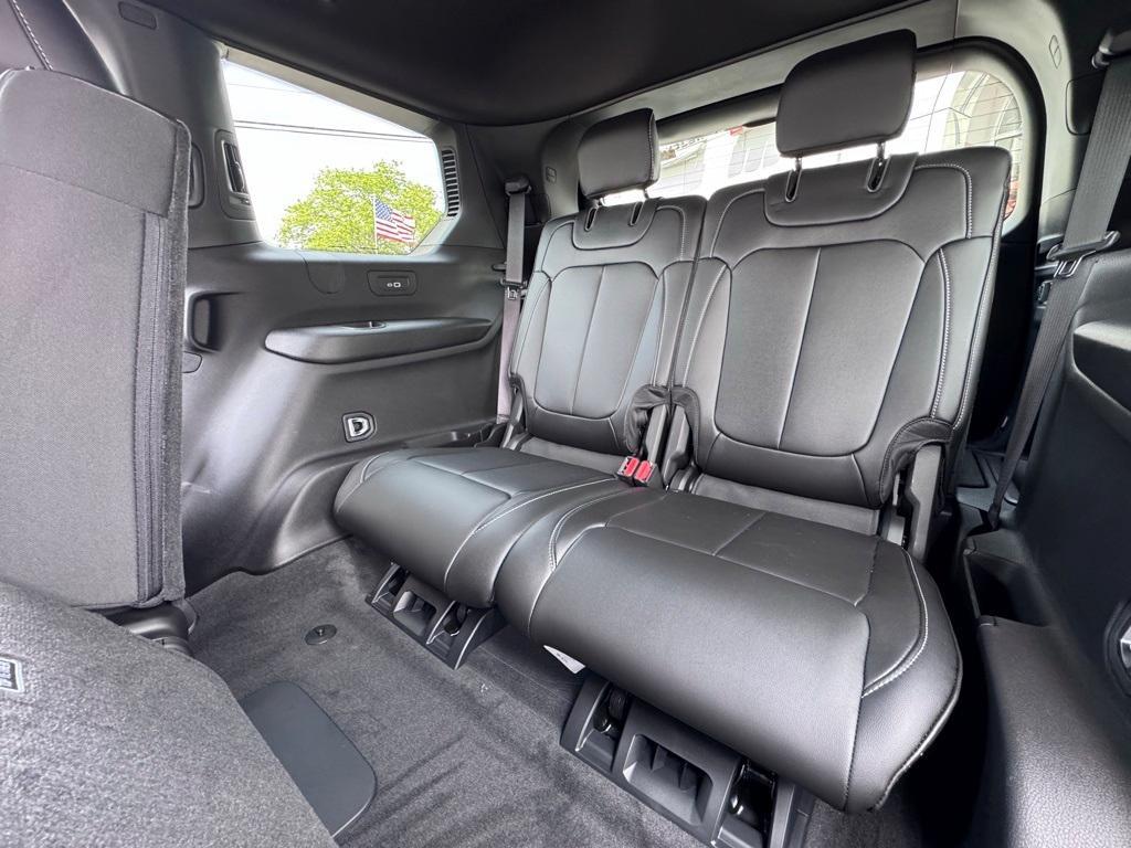 new 2025 Jeep Grand Cherokee L car, priced at $51,762