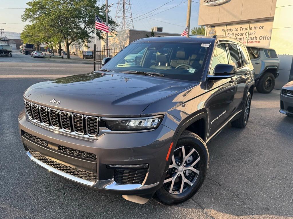 new 2025 Jeep Grand Cherokee L car, priced at $44,926