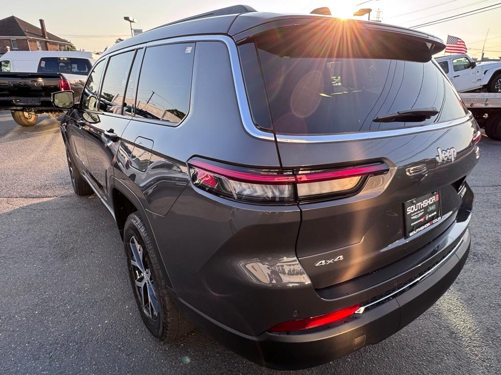 new 2025 Jeep Grand Cherokee L car, priced at $44,926