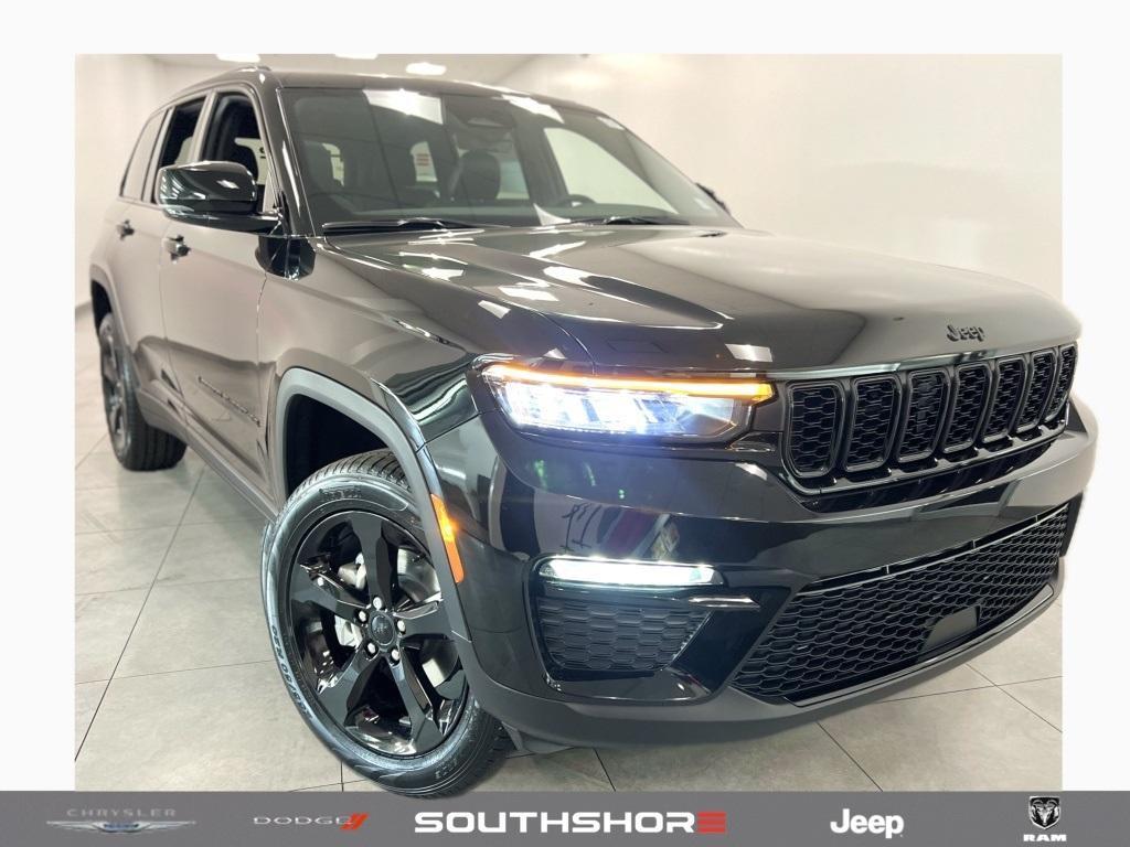 new 2025 Jeep Grand Cherokee car, priced at $42,950