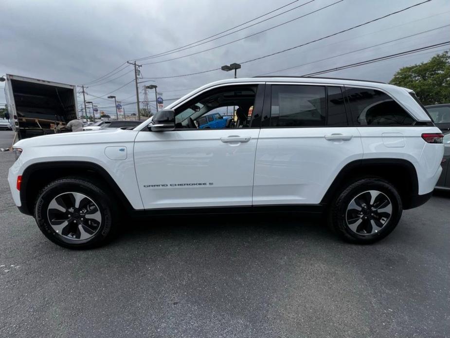 new 2024 Jeep Grand Cherokee 4xe car, priced at $43,850