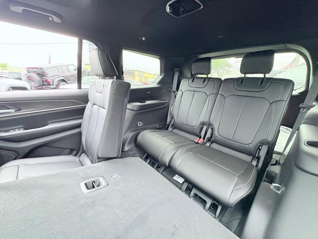 new 2025 Jeep Grand Cherokee L car, priced at $44,926