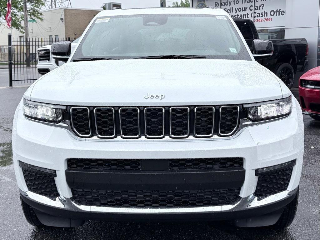 new 2025 Jeep Grand Cherokee L car, priced at $44,926