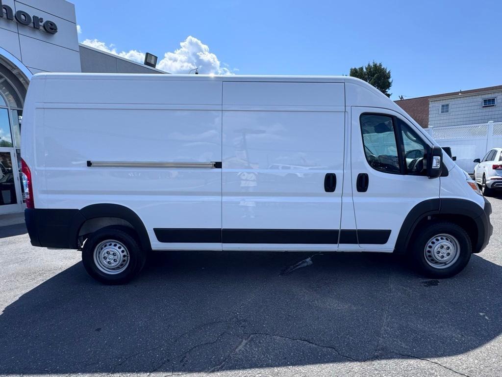 used 2024 Ram ProMaster 2500 car, priced at $31,850