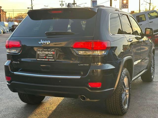 used 2021 Jeep Grand Cherokee car, priced at $28,428